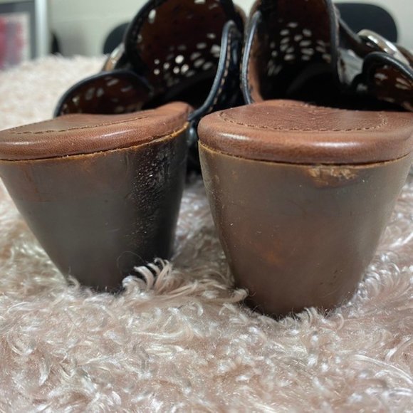 NAYA Hyacinth Clog Laser Cut Leather Wooden Heel, EUC, size 8 W‎ - Picture 10 of 10